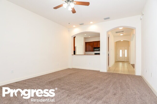 Building Photo - 12313 Ridgedale Dr