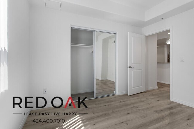 Foto del edificio - 11925 Kling St