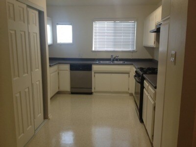 Building Photo - 9363-9373 Sylmar Ave-#9363