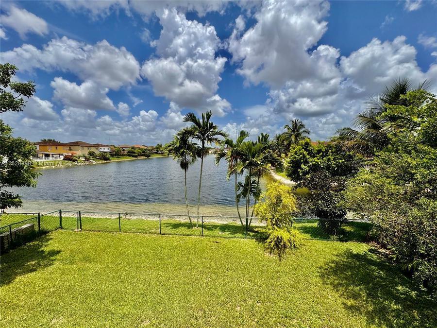 Foto principal - 5145 SW 165th Ave