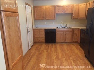 Building Photo - 4615 SouthPointe Dr