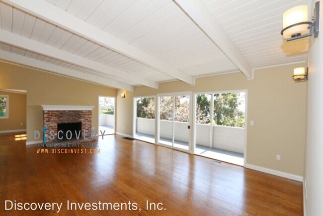 Foto del edificio - 3 br, 3 bath House - 175 Scenic Ave.