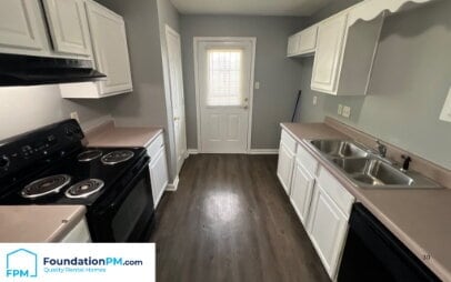 Building Photo - 4529 Longtree Ave