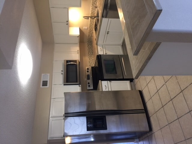 Foto del edificio - Beautiful Townhome for Rent