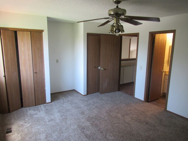 Foto del edificio - 4270 S Richfield St