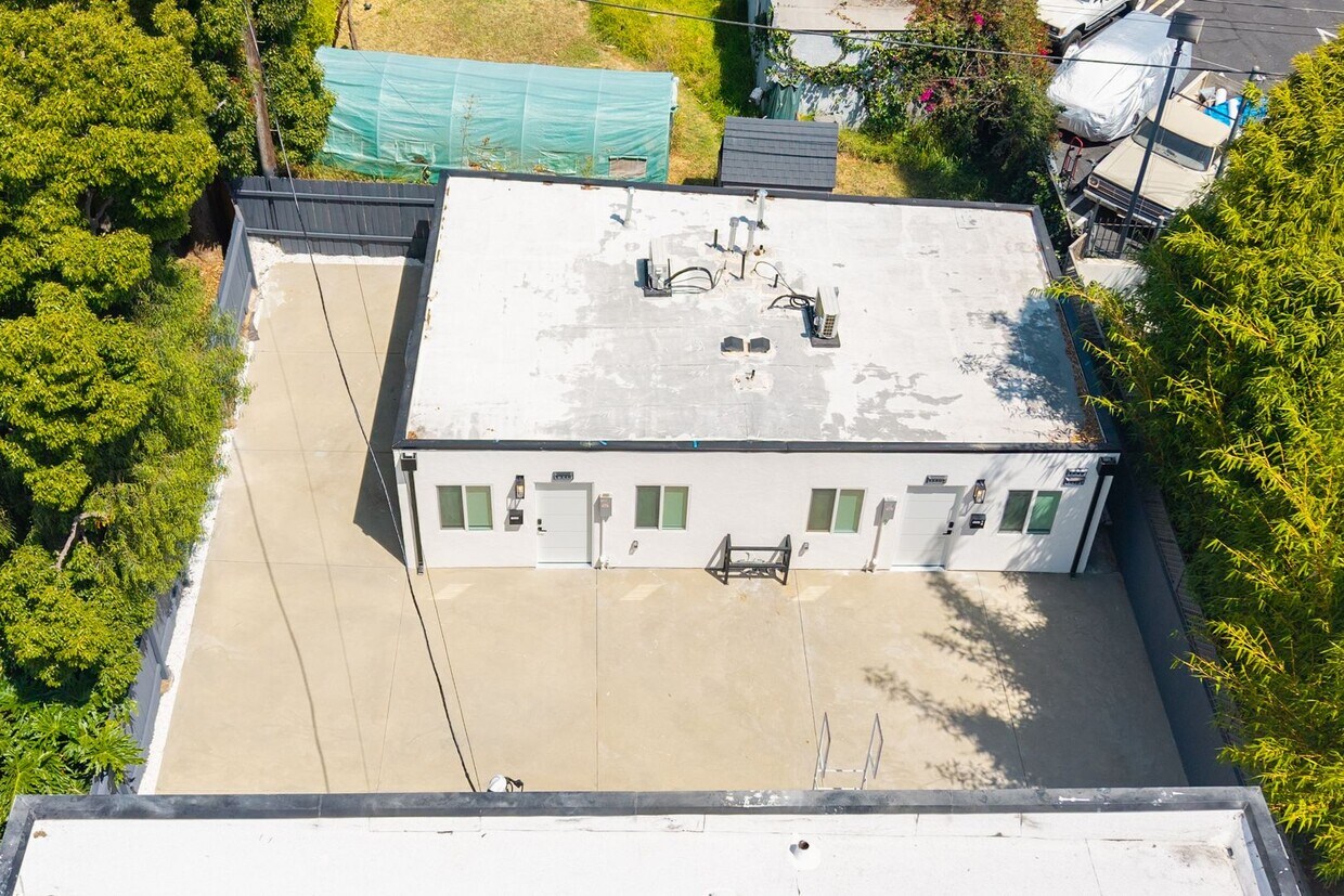 Foto del edificio - 1342 S Ogden Dr