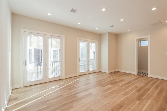Foto del edificio - 5722 Beall St