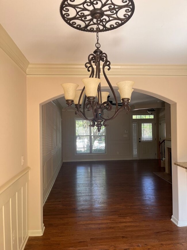 Building Photo - Charming 2 Bed Home in Cary