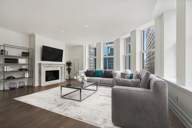 Building Photo - 435 N Michigan Ave