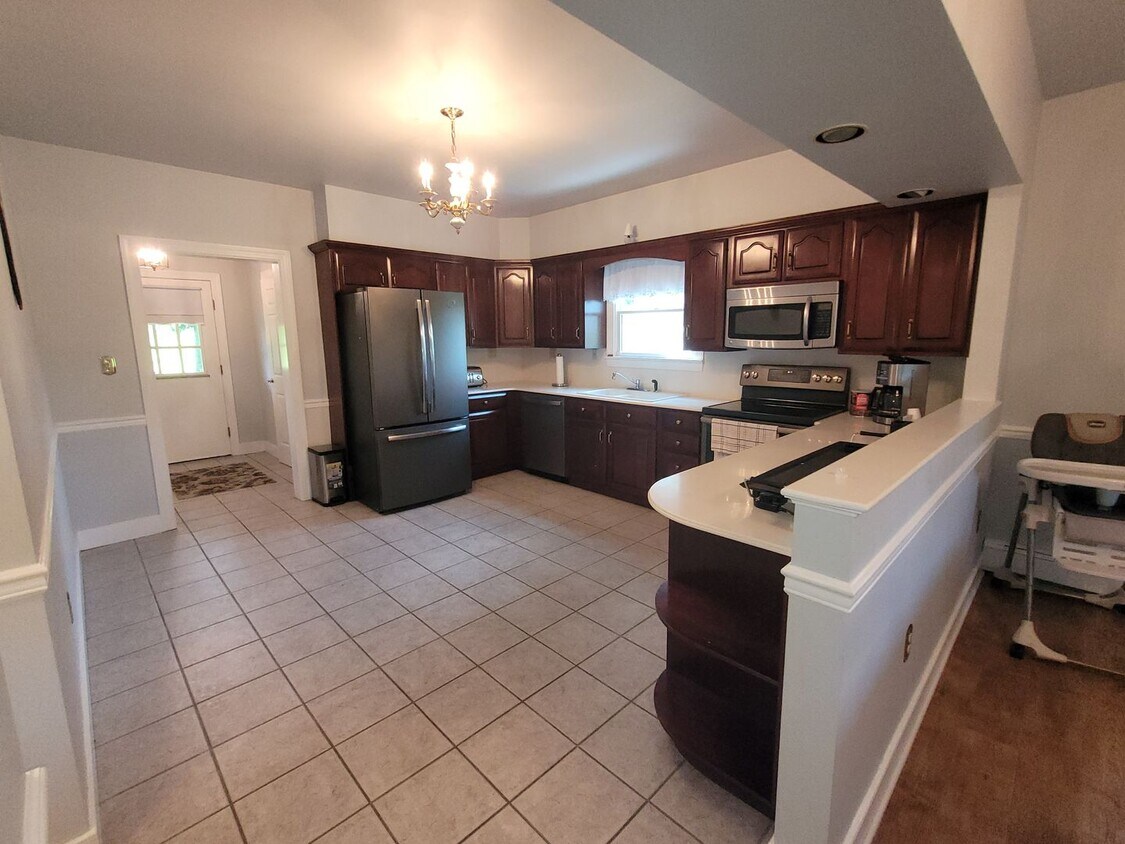 Country Views In Berks County-one pet allowed - Country Views In Berks County-one pet allowed