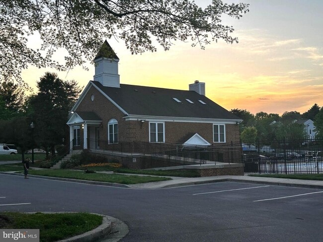 Building Photo - 14902 McKisson Ct