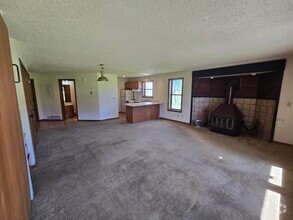 Building Photo - 164 Valley View Dr