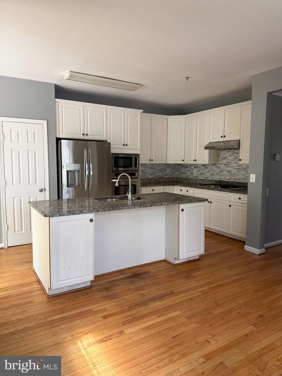 Foto del edificio - 13761 Dunbar Terrace