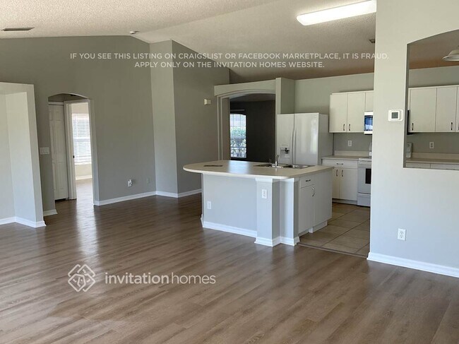 Foto del edificio - 802 Autumn St SE