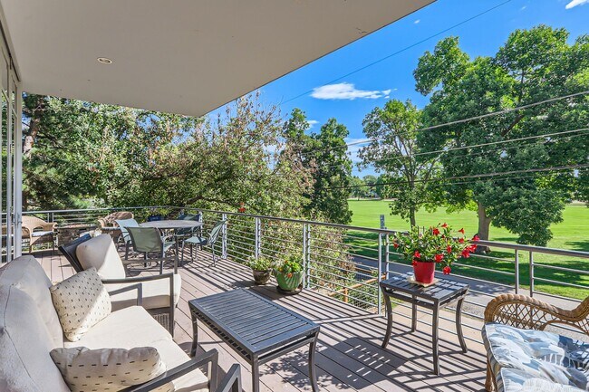 Foto del edificio - Modern 3 BDR Newlands Home