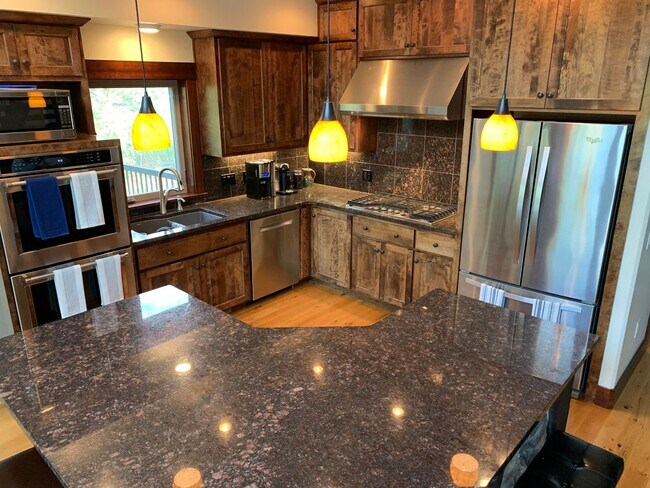 Foto del edificio - Custom Built Home on the Clearwater River - 20 minutes from Lewiston, ID