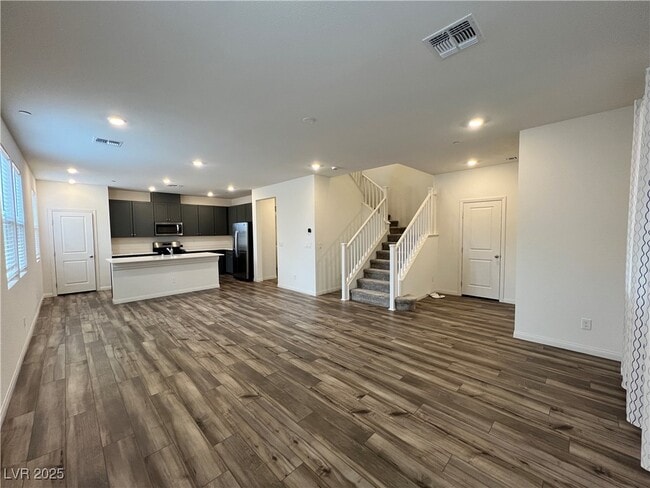 Building Photo - 2824 Abrantes Pl