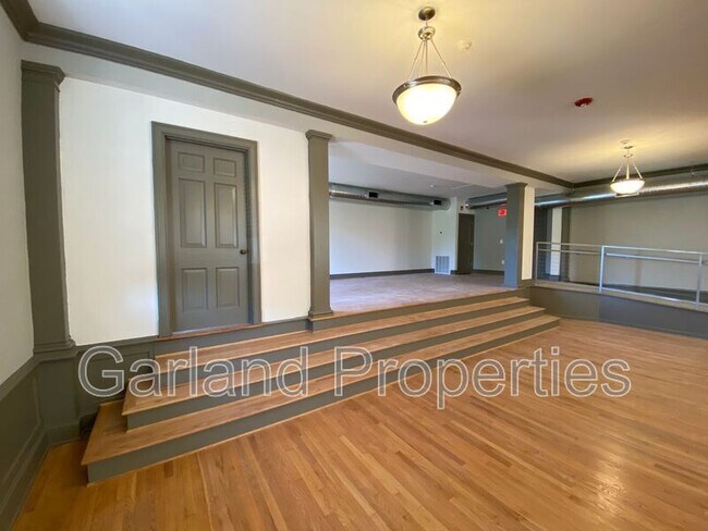 Foto del edificio - 821 Salem Ave SW