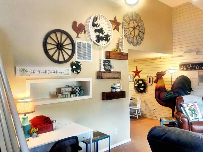 Foto del edificio - 13016 Constitution Ave NE