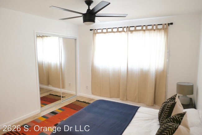 Building Photo - 2626 S Orange Dr
