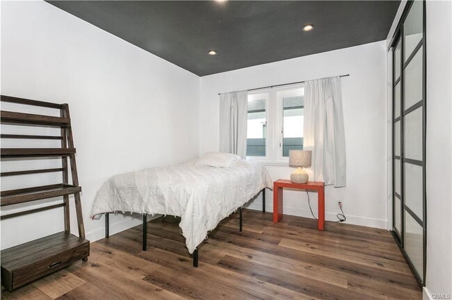 Building Photo - 5629 Natick Ave