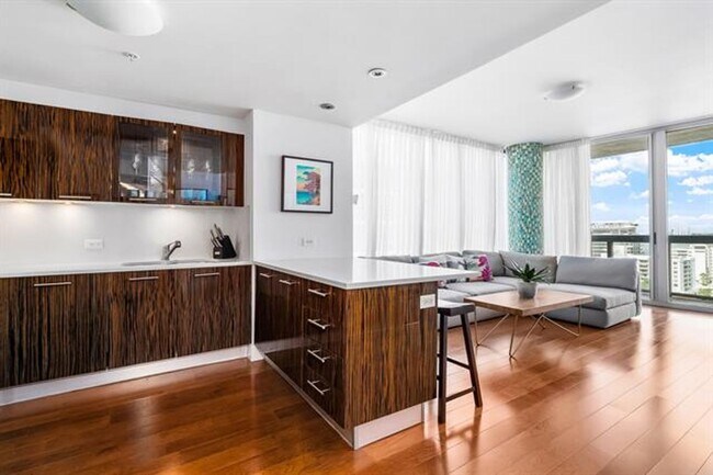 Photo - 6899 Collins Ave cu-1409 Apartment