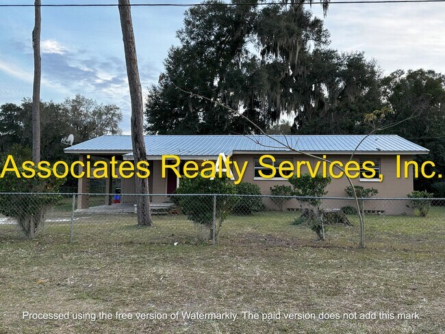 Foto del edificio - 3 bed 1 bath in the SE,