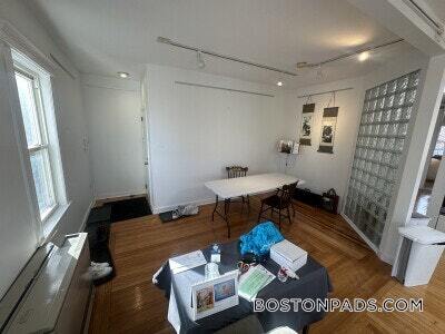 Foto del edificio - 229 Harvard St