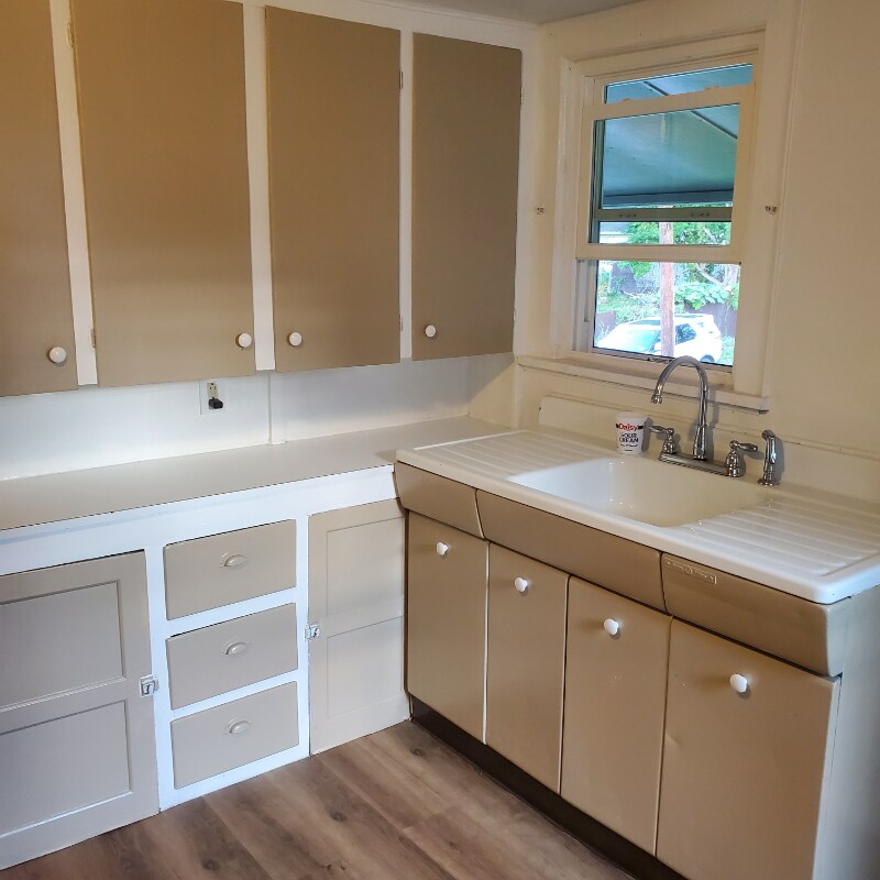 Primary Photo - 2903 Birney Ave