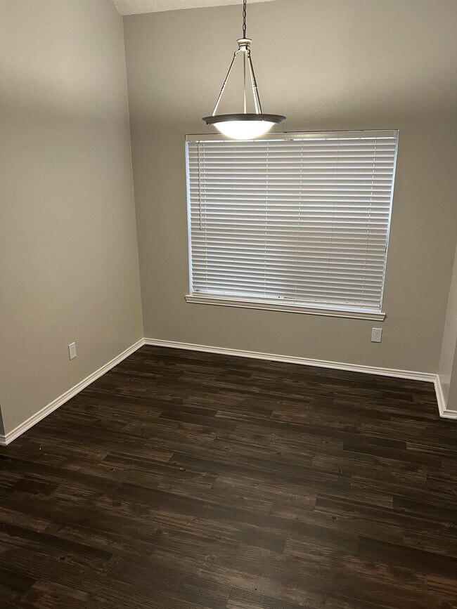 Building Photo - 5958 Westcreek Dr