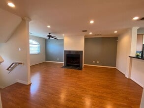 Building Photo - 3710 Sherwood Ln