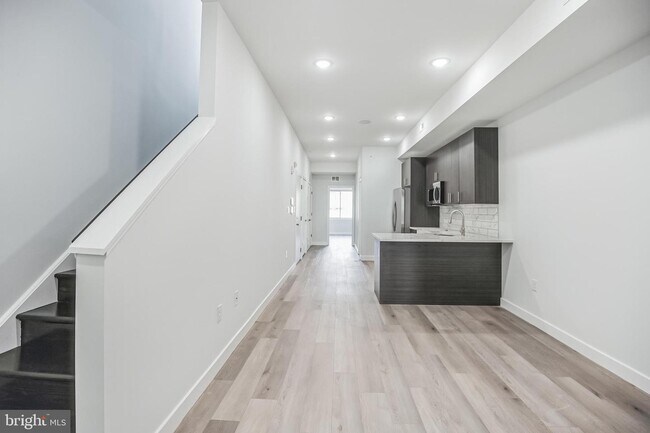 Foto del edificio - 2216 N Marshall St