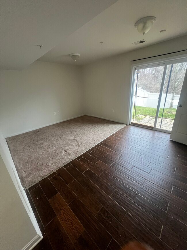 8 Thomasson Ct, Capitol Heights, MD 20743 Townhome Rentals in Capitol