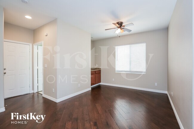 Foto del edificio - 7340 Chesapeake Cove St