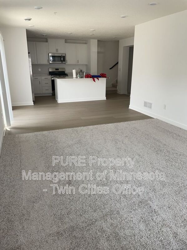 Building Photo - 14961 Archdale Ln