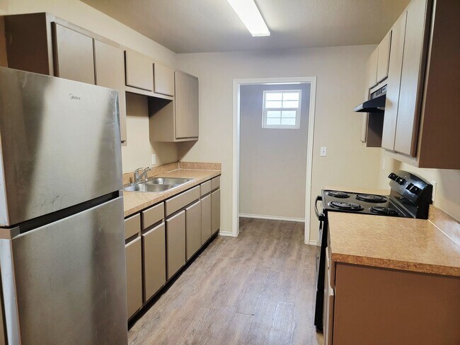 Foto del edificio - 110 82nd St