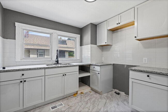 Foto del edificio - 3828 Chestnut Ave