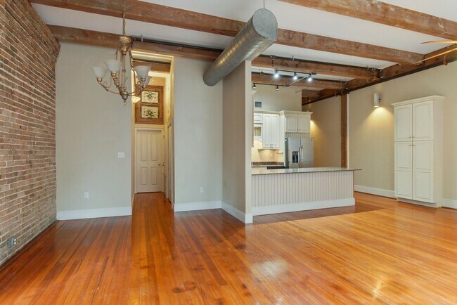 Foto del edificio - 528 Baronne St.  UNIT 302