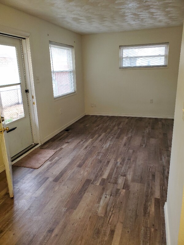 Foto principal - 623 Willow St