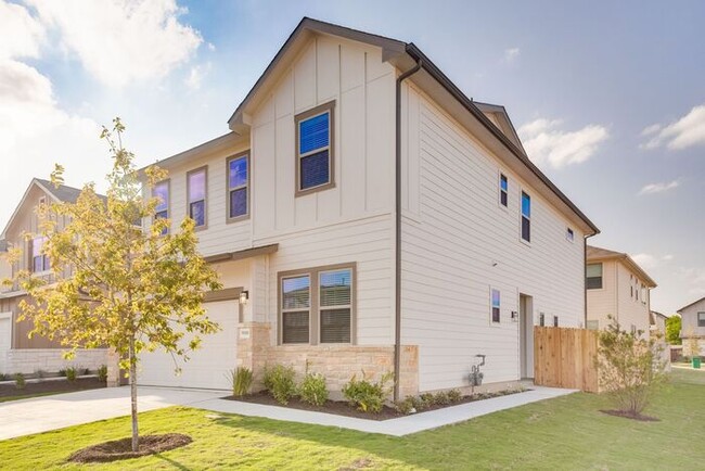 Foto del edificio - 9100 Garnet Dr, Austin, Texas 78729