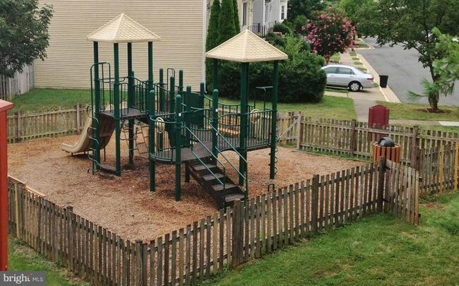 Building Photo - 5804 Watermark Cir