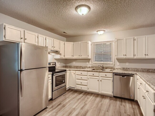 Photo - 2 Bedroom Duplex in Concord Townhome