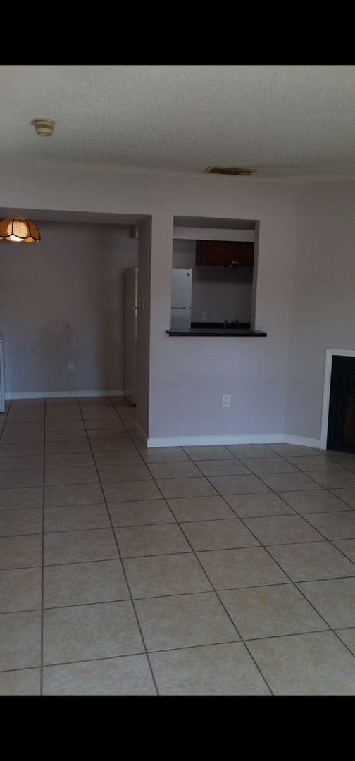 Foto del edificio - 824 Hammond Manor Dr