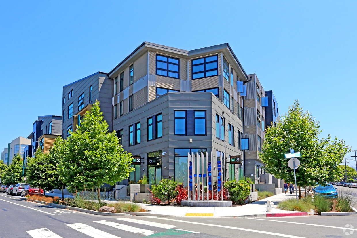 3900 Adeline - 3900 Adeline