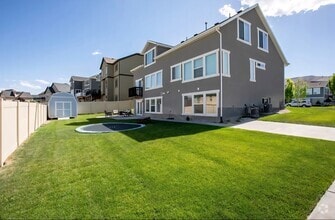Building Photo - 2832 Fox Pointe Dr