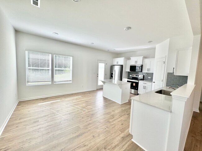 Foto del edificio - NEW 3 br 2.5 ba home in the Kensington com...