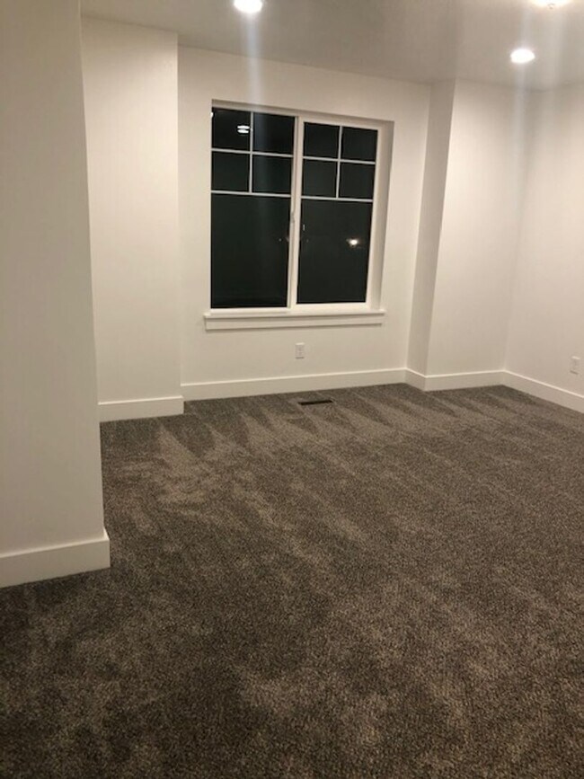 Foto del edificio - 402 W 100 S