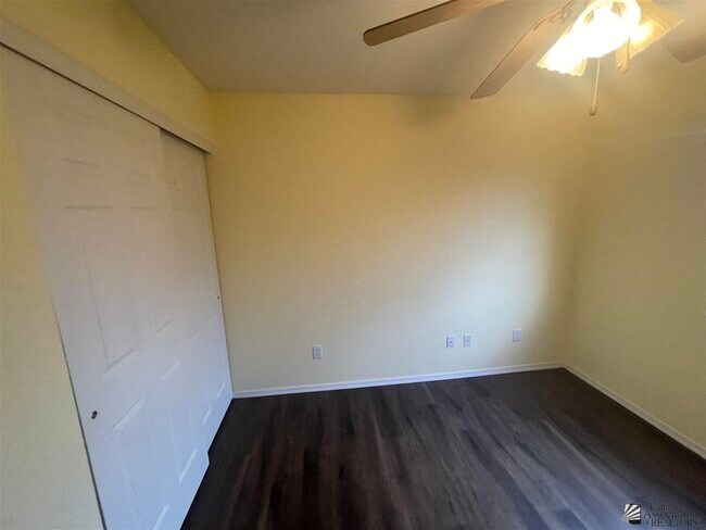 Foto del edificio - 11173 E 26th St