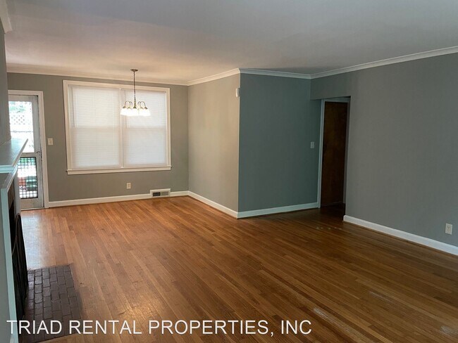 Building Photo - 2 br, 1 bath House - 711 MOUNTAIN ROAD