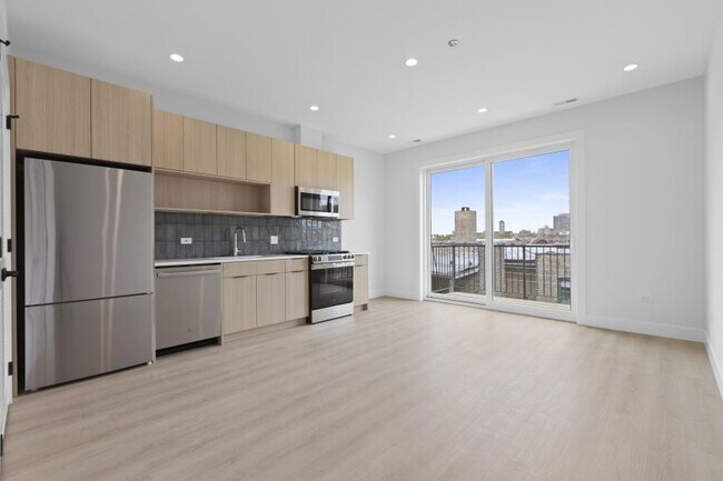 Foto del edificio - 1 bedroom in Chicago IL 60613